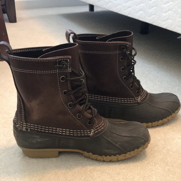 LL Bean dark brown duck/bean boots - Picture 1 of 10